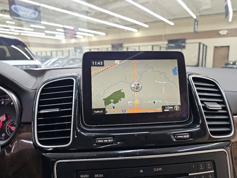 Used 2017 Mercedes-Benz GLS 450 4MATIC w/ Premium Package image 33