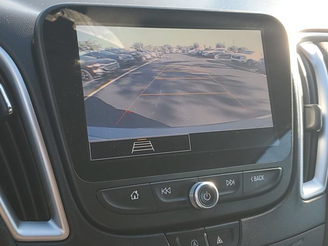 Used 2022 Chevrolet Malibu RS FWD image 25