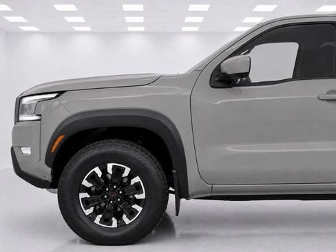 Used 2024 Nissan Frontier PRO-4X w/ Pro Convenience Package AWD/4WD image 5