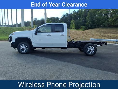 New 2025 Chevrolet Silverado 2500 W/T w/ WT Convenience Package image 30