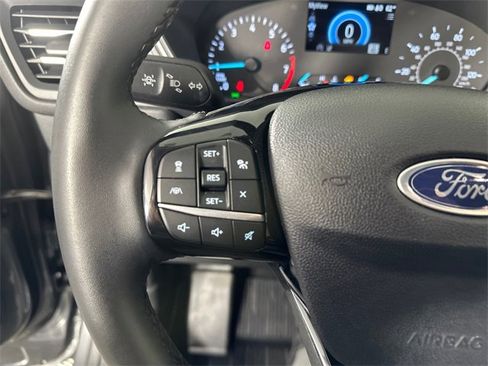 Used 2022 Ford Escape SEL image 28