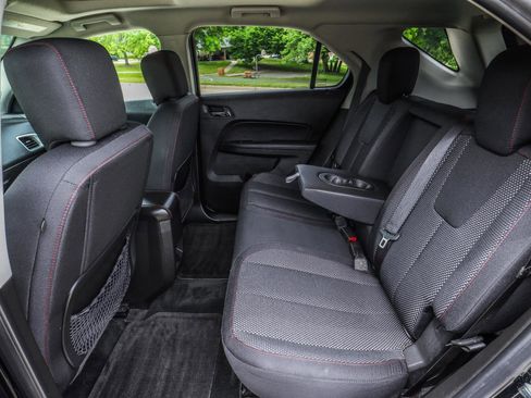 Used 2015 Chevrolet Equinox LT w/ Chrome Appearance Package FWD image 33