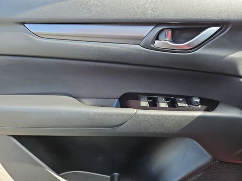 Used 2023 MAZDA CX-5 AWD 2.5 S image 12