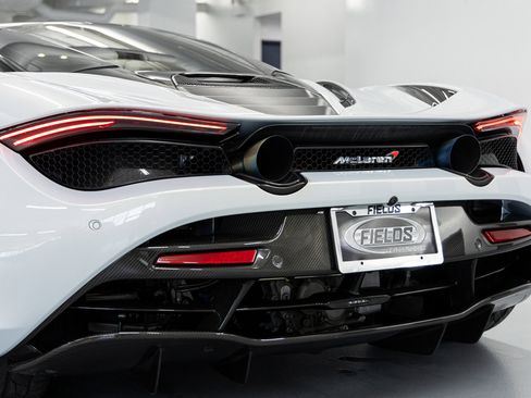 Used 2018 McLaren 720S image 27