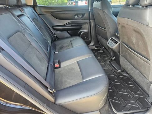 Used 2023 Nissan Ariya FWD image 20
