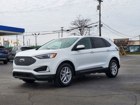 Used 2023 Ford Edge SEL AWD/4WD image 32