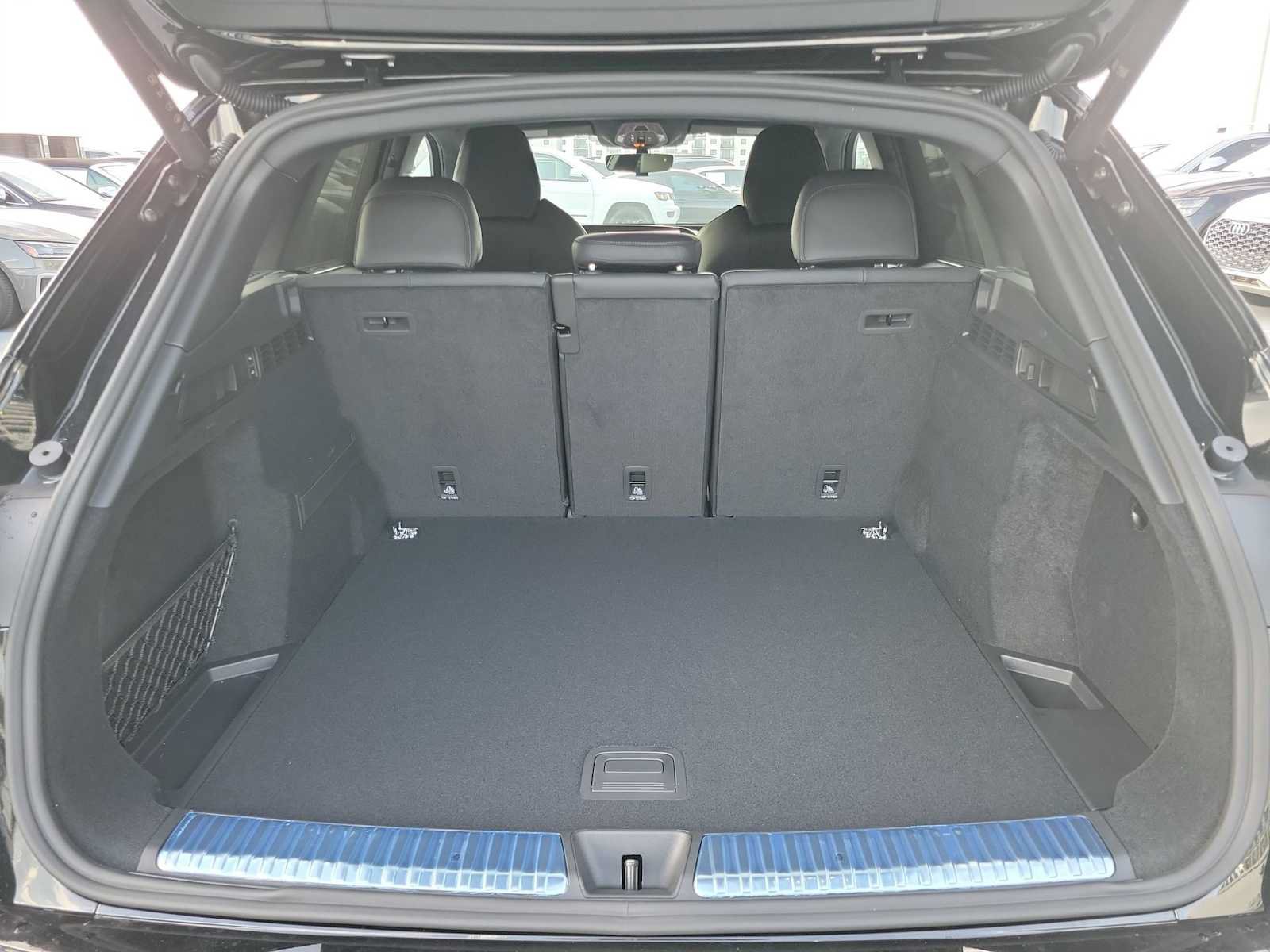 New 2026 Audi SQ5 Premium Plus AWD/4WD image 25