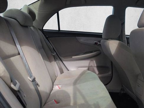 Used 2012 Toyota Corolla LE image 19