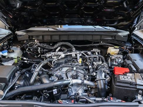 New 2025 Ford Bronco Big Bend w/ Black Diamond Package image 29