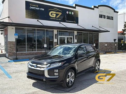 Used 2026 Mitsubishi Outlander Sport SE AWD/4WD image 1