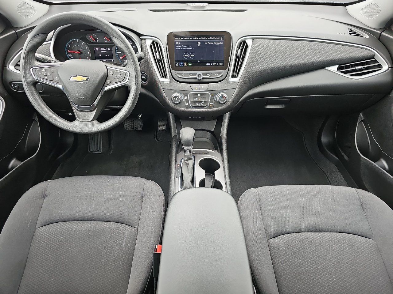 Used 2024 Chevrolet Malibu LS w/ Driver Confidence Package FWD image 11