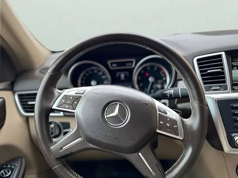 Used 2014 Mercedes-Benz ML 350 2WD image 33