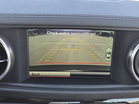 Used 2016 Mercedes-Benz SL 550 image 16