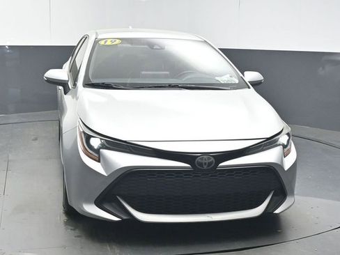 Used 2019 Toyota Corolla SE image 3
