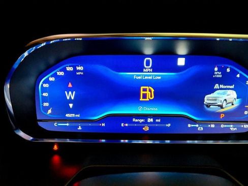 Used 2023 Chevrolet Tahoe High Country image 15