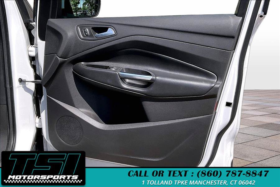 Used 2017 Ford Escape SE AWD/4WD image 24