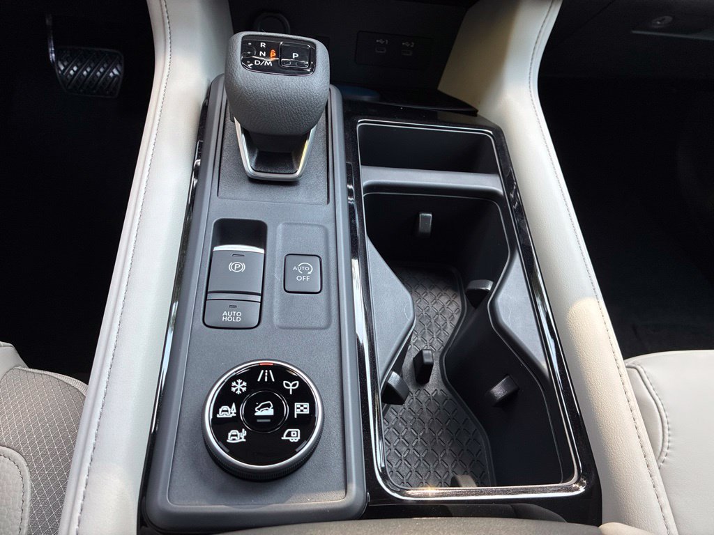 New 2026 Nissan Pathfinder SL AWD/4WD image 23