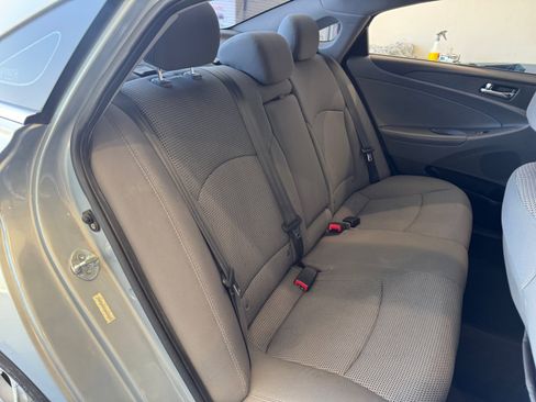 Used 2011 Hyundai Sonata GLS w/ Popular Equipment Pkg 2 FWD image 17