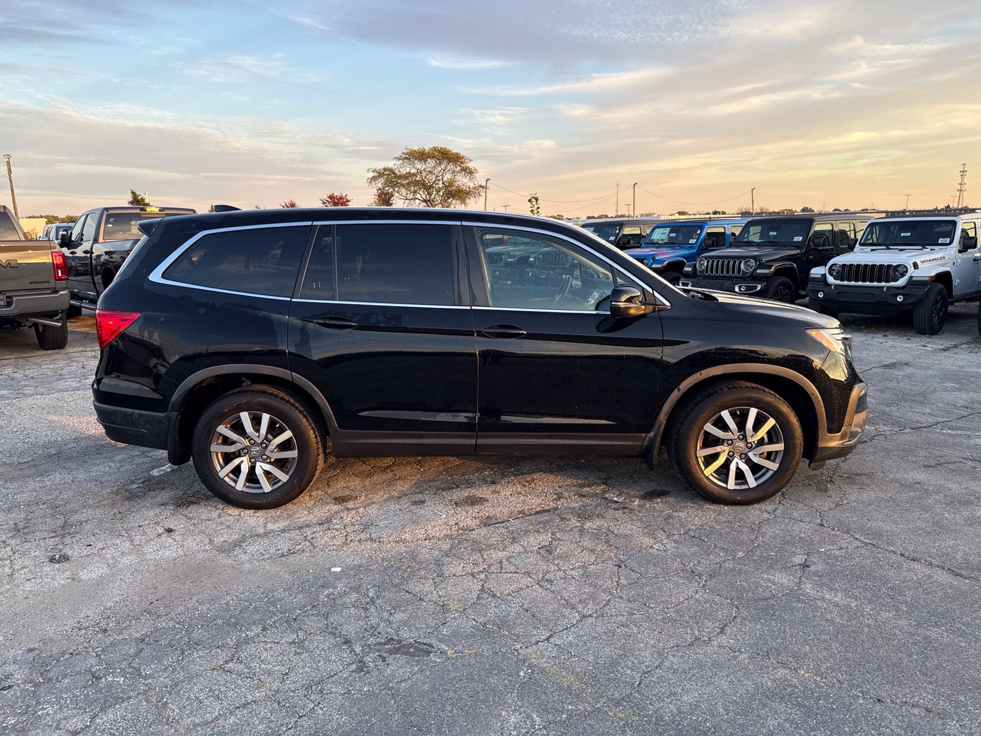 Used 2020 Honda Pilot EX-L image 4