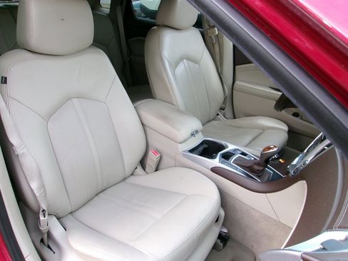 Used 2013 Cadillac SRX Luxury image 13