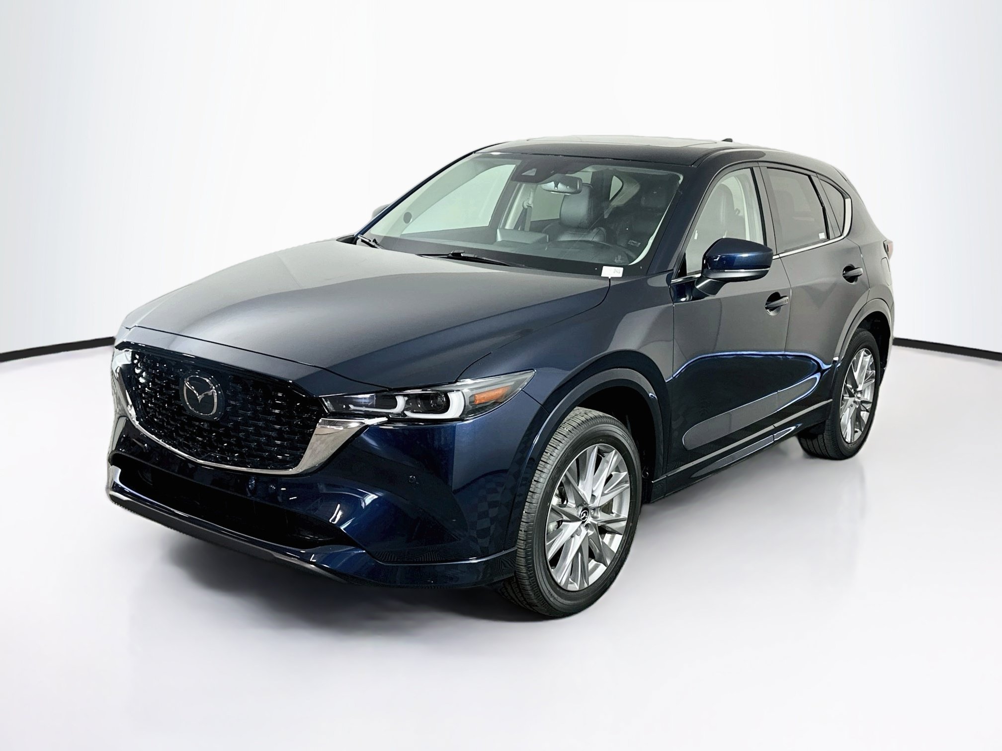 Used 2025 MAZDA CX-5 AWD 2.5 S w/ Premium Plus Pkg image 3