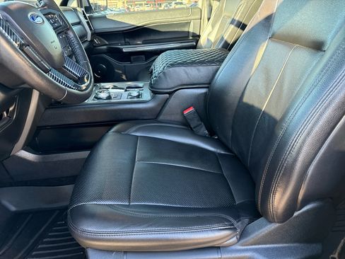 Used 2019 Ford Expedition Max XLT w/ Equipment Group 202A image 13