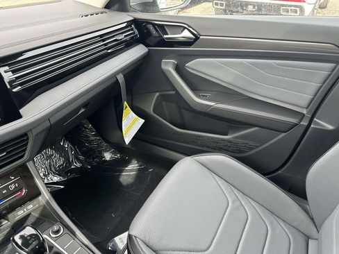 New 2026 Volkswagen Jetta SEL FWD image 25