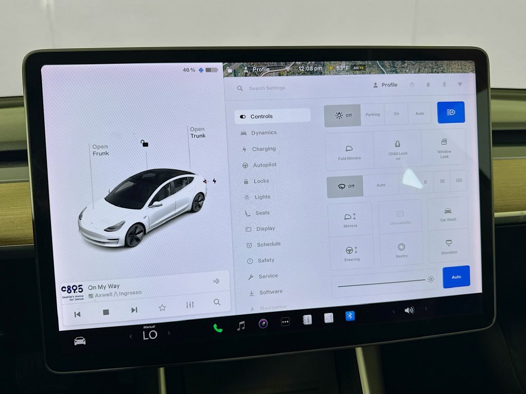 Used 2020 Tesla Model 3 Standard Range RWD image 14