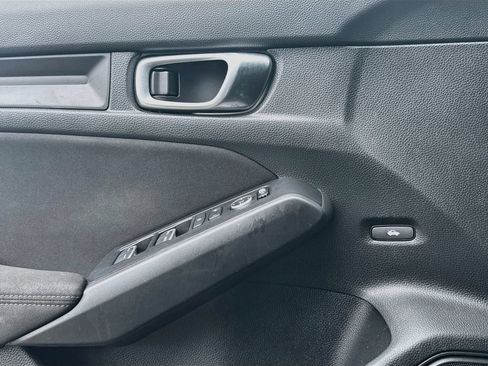 Used 2024 Honda Civic Sport image 17