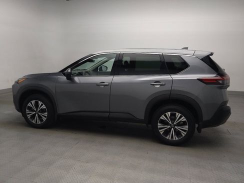 Used 2021 Nissan Rogue SV AWD/4WD image 3