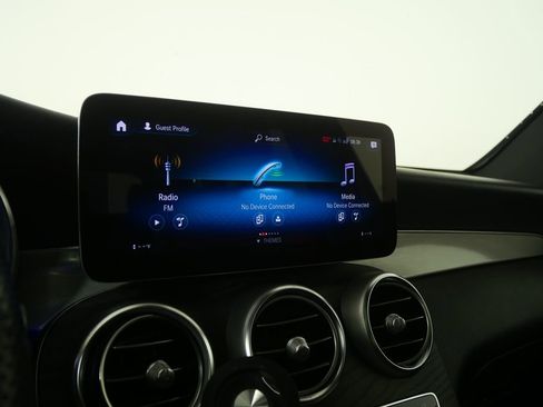 Used 2021 Mercedes-Benz GLC 300 image 20