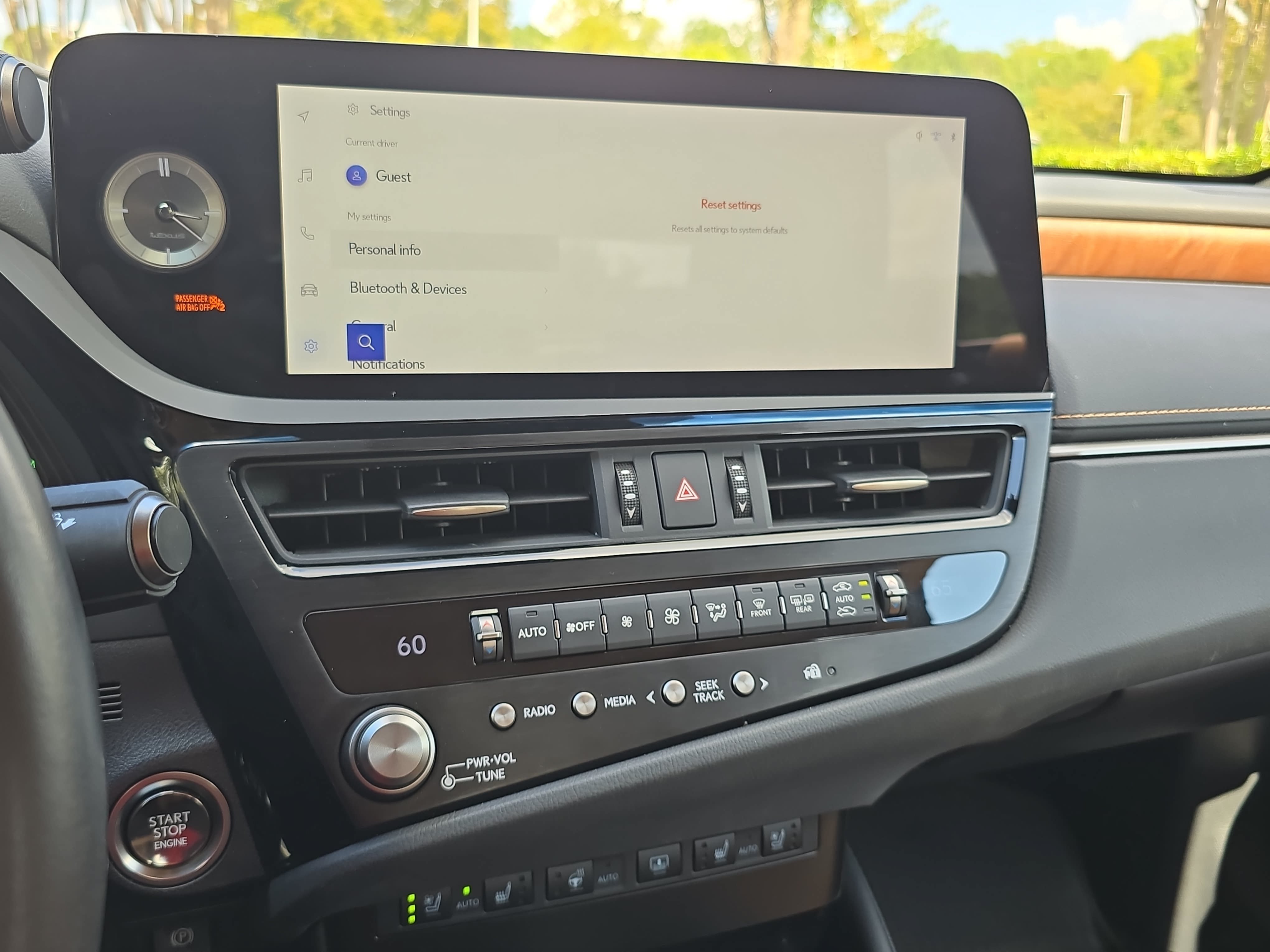 Used 2025 Lexus ES 350 w/ Premium Package FWD image 20