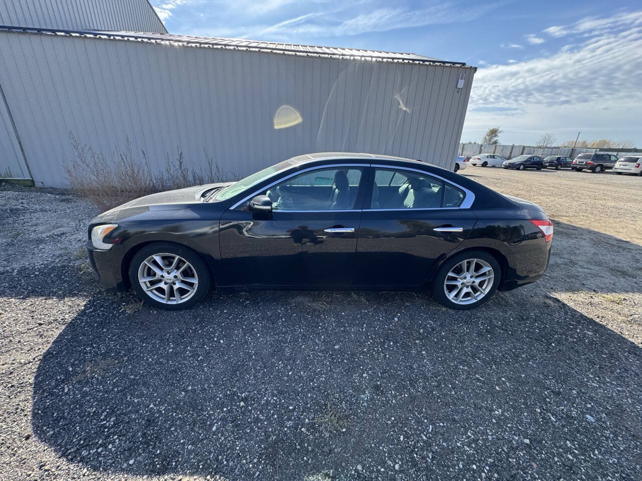 Used 2011 Nissan Maxima 3.5 SV w/ Premium Pkg FWD image 2