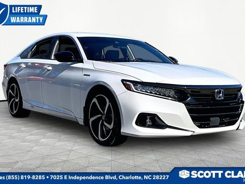 Certified 2022 Honda Accord Sport image 1