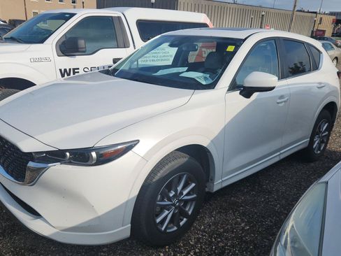 Used 2025 MAZDA CX-5 AWD 2.5 S w/ Preferred Package image 8