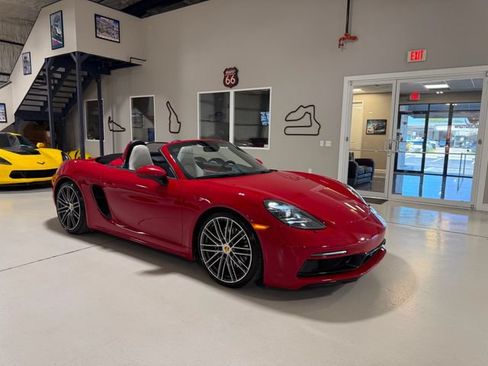 Used 2024 Porsche 718 Boxster GTS RWD image 89