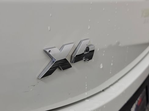 Certified 2024 BMW X4 M40i image 24