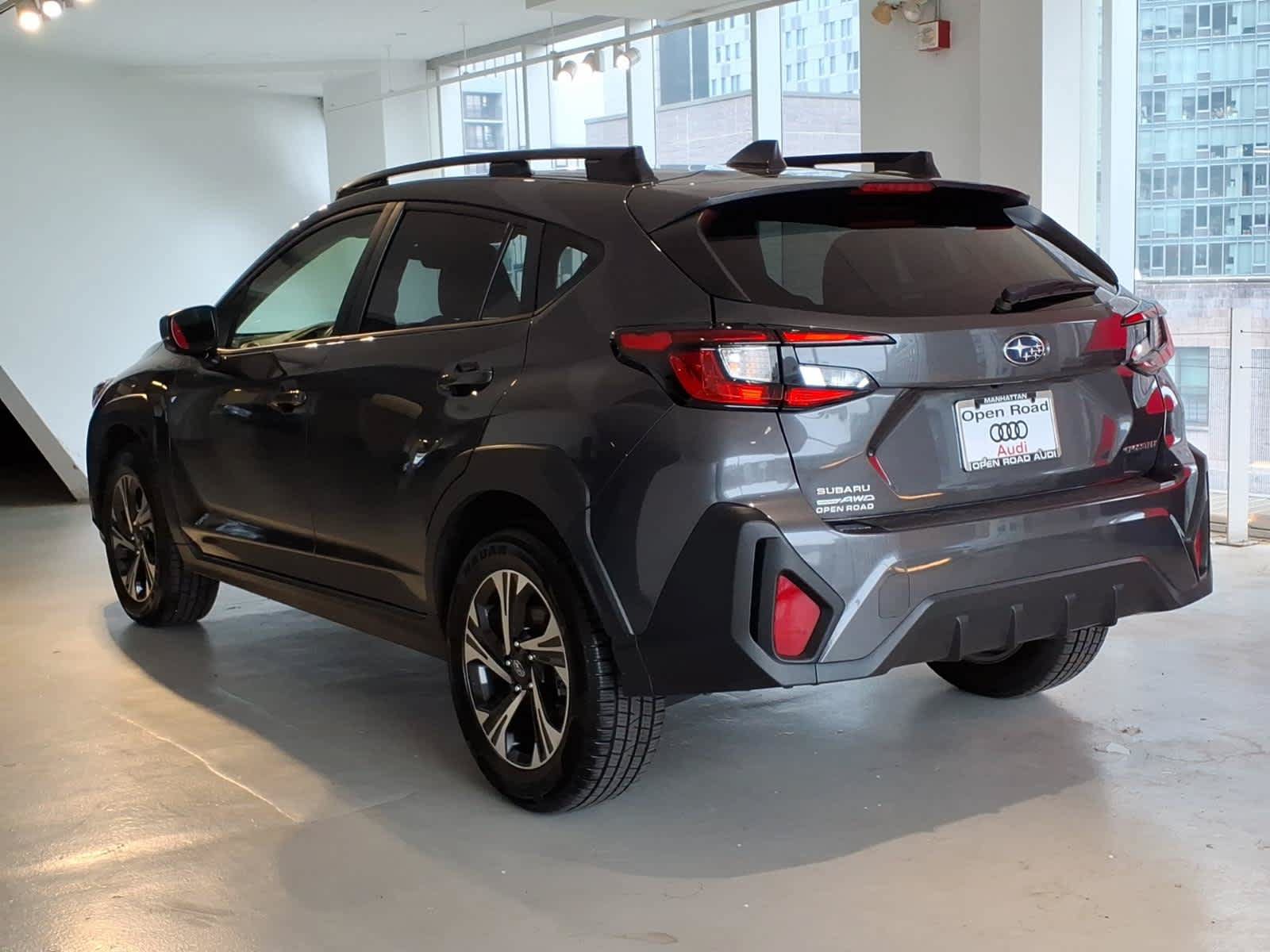 Used 2024 Subaru Crosstrek 2.0i Premium w/ Popular Package #3 AWD/4WD image 6