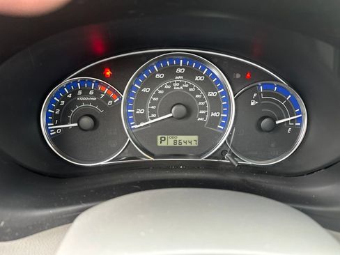 Used 2011 Subaru Forester 2.5X Premium AWD/4WD image 12