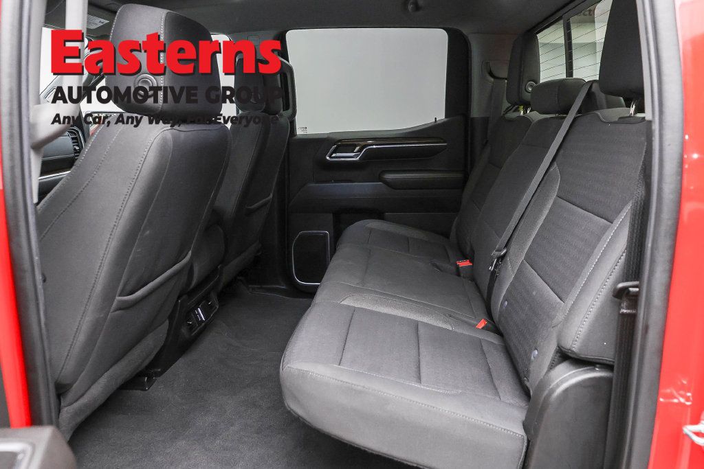 Used 2022 Chevrolet Silverado 1500 LT w/ Convenience Package II AWD/4WD image 22