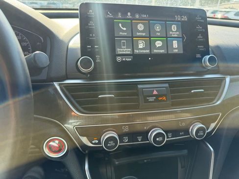 Used 2019 Honda Accord Sport image 17