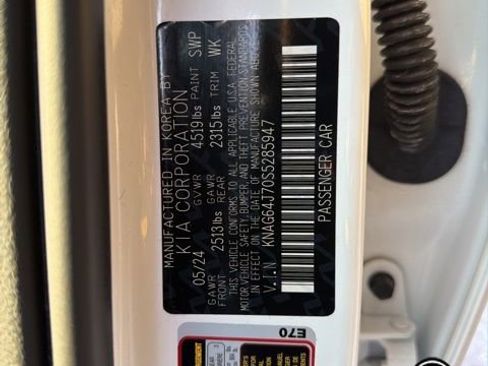 Used 2025 Kia K5 GT-Line w/ GT-Line Premium Package image 3