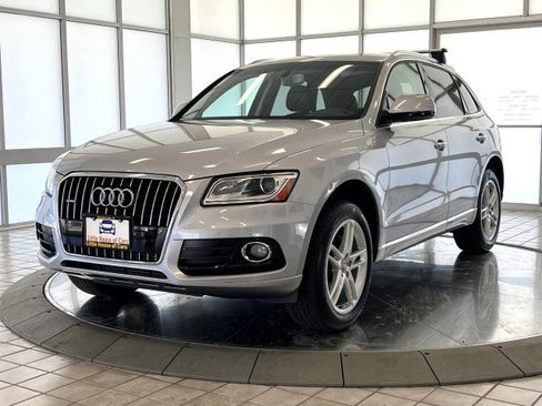 Used 2016 Audi Q5 2.0T Premium Plus w/ Technology Package image 3