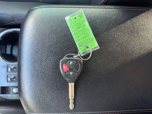 Used 2016 Toyota 4Runner Trail Premium image 37