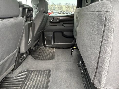 Used 2025 Chevrolet Silverado 1500 LT image 14