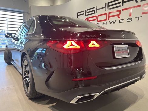 Used 2025 Mercedes-Benz E 350 4MATIC Sedan image 9