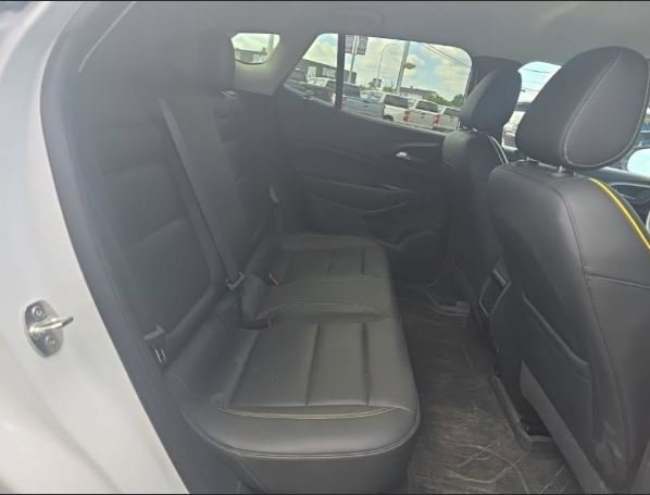 Used 2024 Chevrolet Trax ACTIV w/ Driver Confidence Package FWD image 10