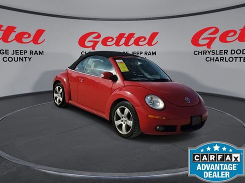 Used 2006 Volkswagen Beetle Convertible w/ Package 2 image 2