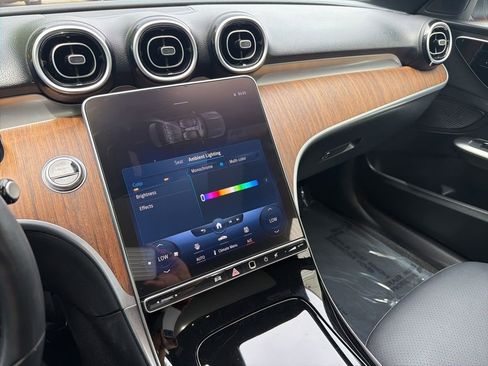 Used 2022 Mercedes-Benz C 300 4MATIC Sedan image 24