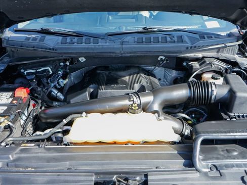 Used 2018 Ford F150 XLT w/ Equipment Group 302A Luxury image 13